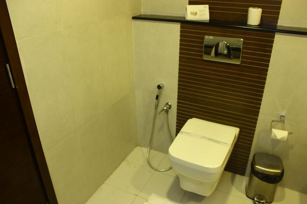 Abaam Cochin Hotel Kochi Phòng bức ảnh