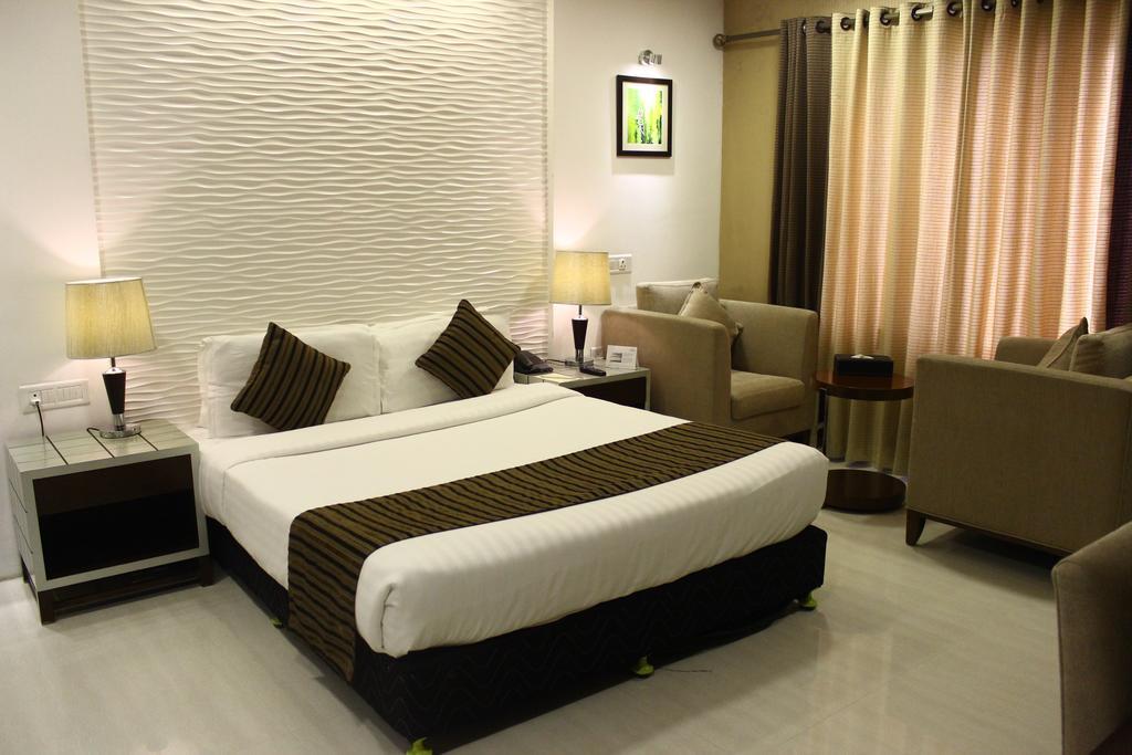 Abaam Cochin Hotel Kochi Ngoại thất bức ảnh